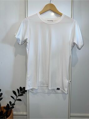 Patagonia White Capilene Cool Daily Shirt
Women’s Small